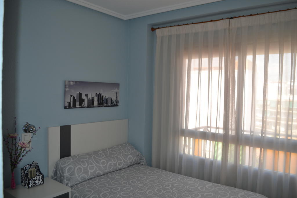 Hostal La Pilarica Paterna Chambre photo