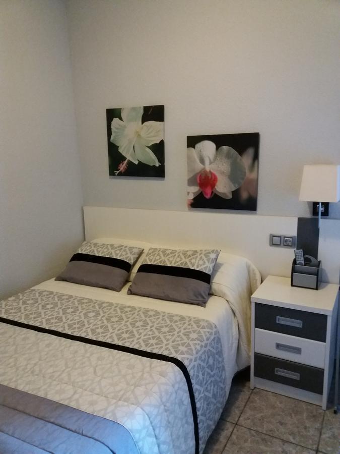 Hostal La Pilarica Paterna Chambre photo