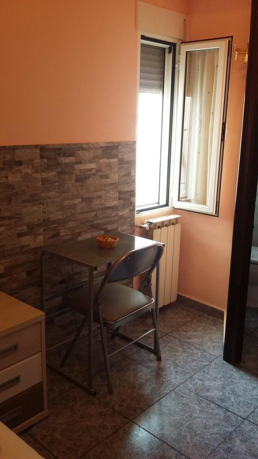 Hostal La Pilarica Paterna Extérieur photo