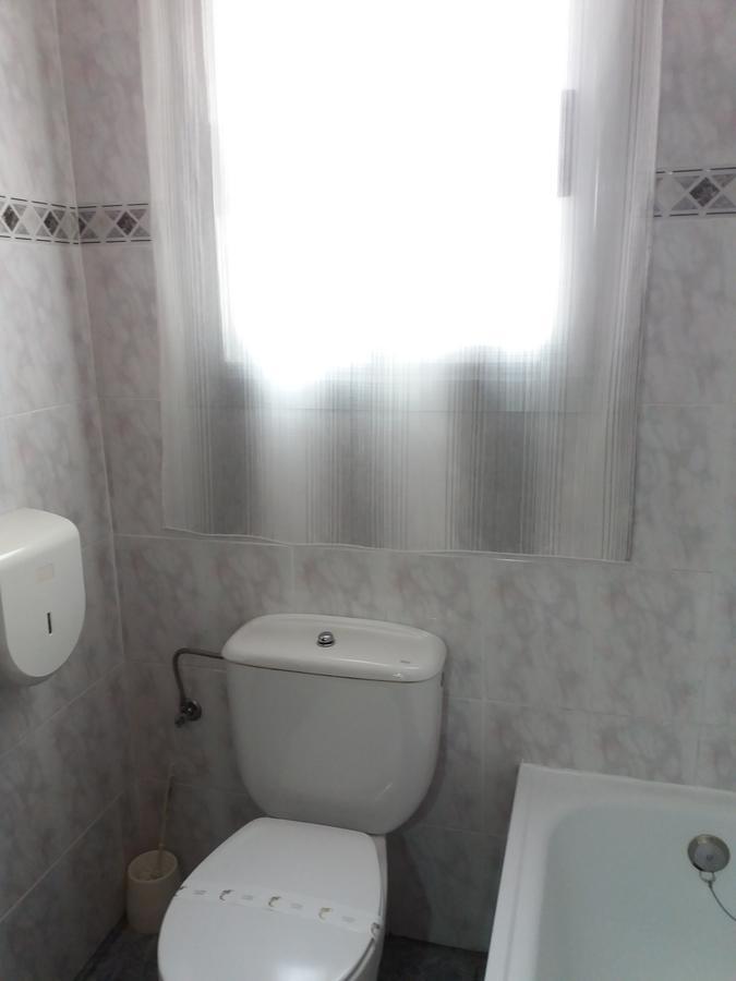 Hostal La Pilarica Paterna Extérieur photo